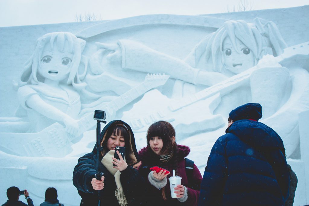 Sapporo Snowfestival mit Schnee Skulpturen | Berg- und Talfahrt