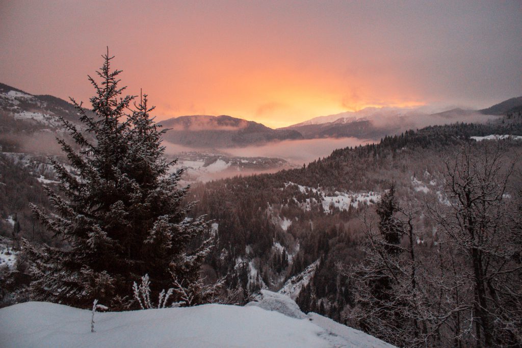 Sonnenaufgang Mestia, Svanetien