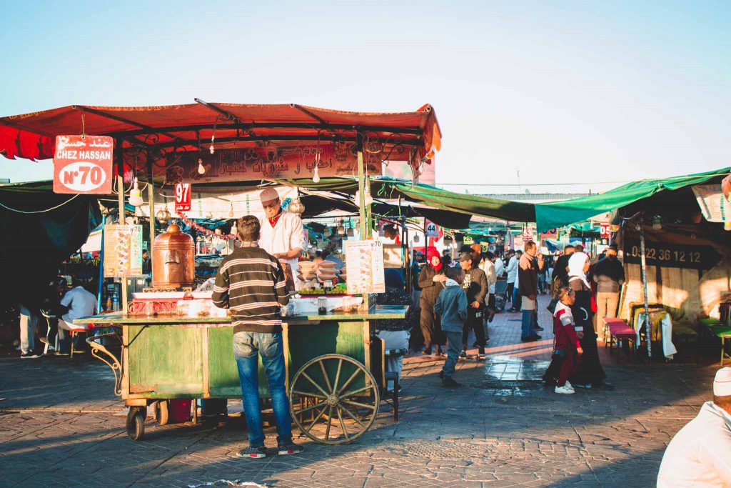 Djemaa el Fna Marktplatz, Essensstände, Marrakesch | Berg- und Talfahrt