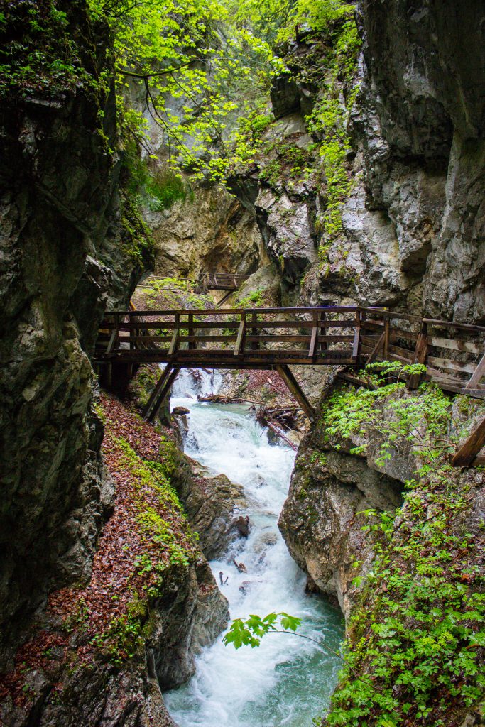 Brücken, Felsen Wolfsklamm Wanderung Klammsteig Tirol | Berg- und Talfahrt